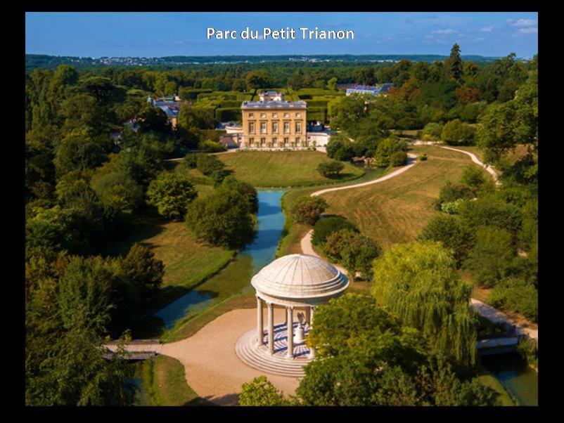 Appartamento Au Petit Trianon Bleu Versailles Esterno foto
