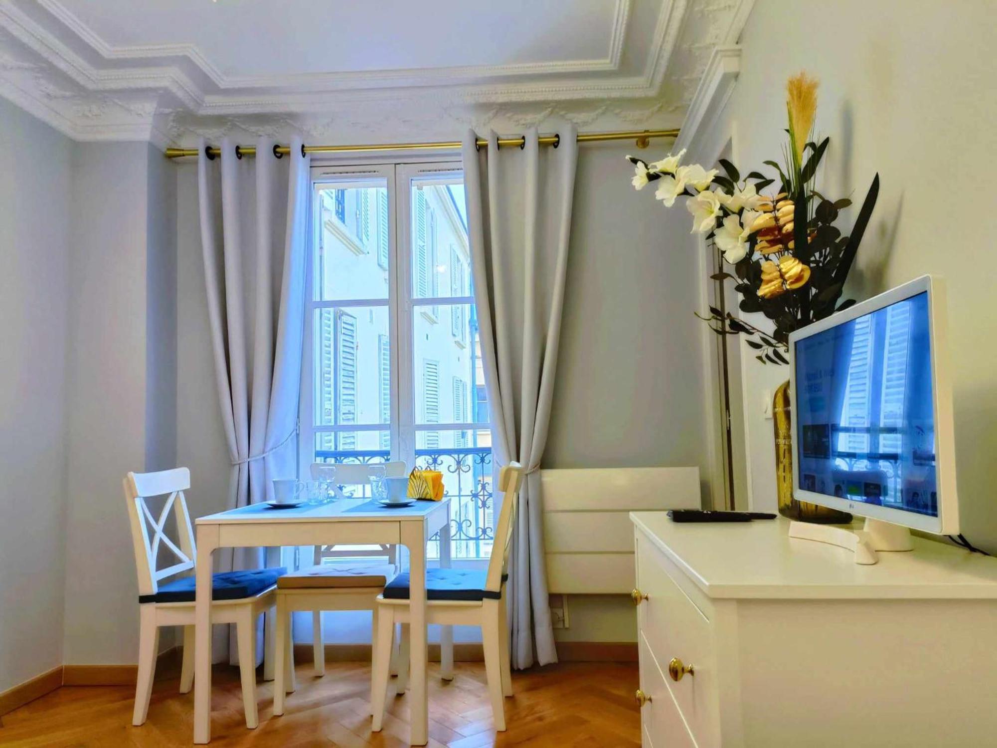Appartamento Au Petit Trianon Bleu Versailles Esterno foto